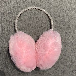 (NEW) perfect earmuffs for the cold